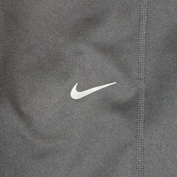 Nike Running Dri Fit Black Cropped Leggings Womens Size Medium - Picture 2 of 9